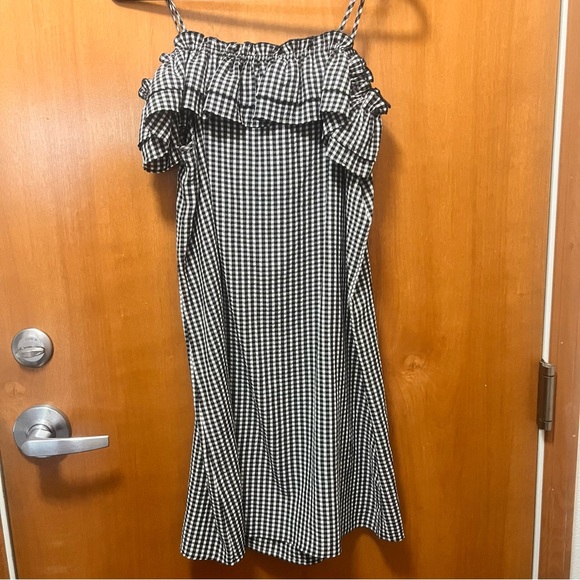H&M Off The Shoulder Checked Dress - Picture 11 of 11